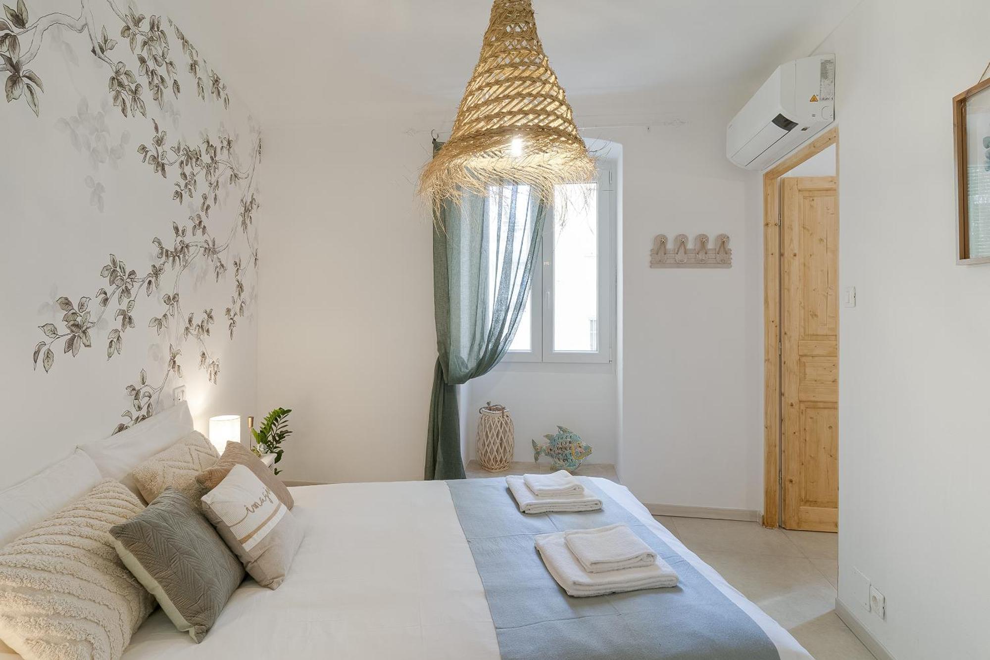 Azurea Home Central & Roomy Flat Санремо Экстерьер фото