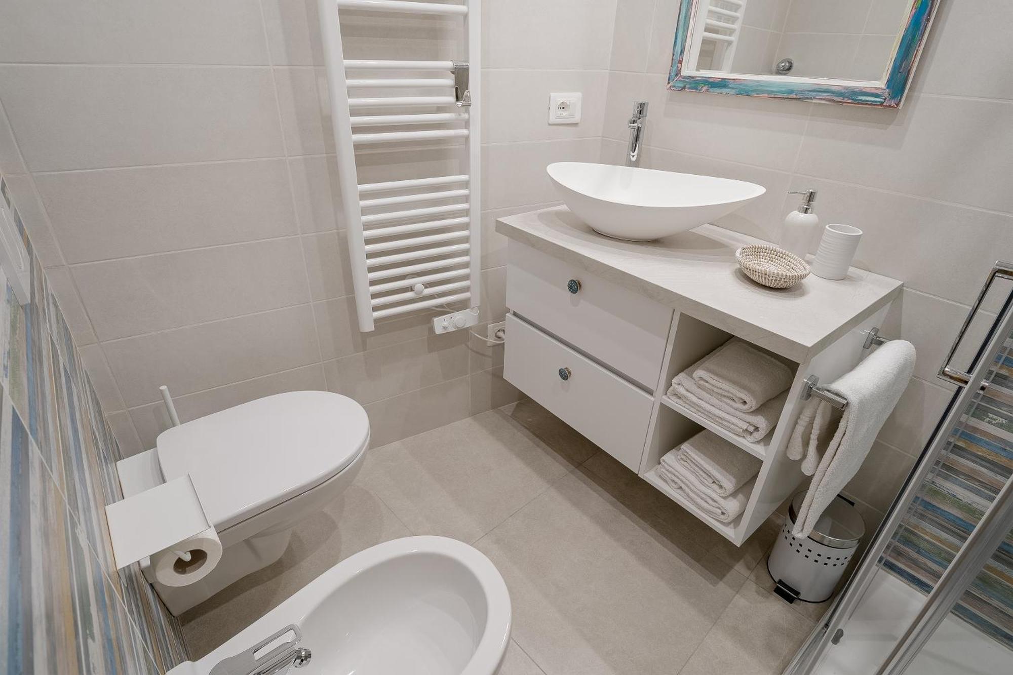 Azurea Home Central & Roomy Flat Санремо Экстерьер фото
